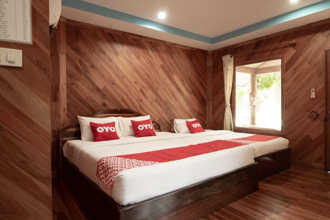 Oyo 351 Palmsuay Resort Khao Saming Exterior photo